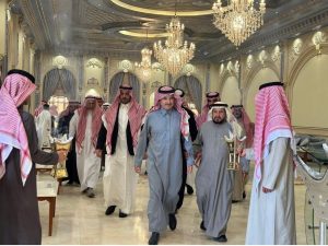 الشيخ / بن حميد في زيارة اجتماعية لبني تميم